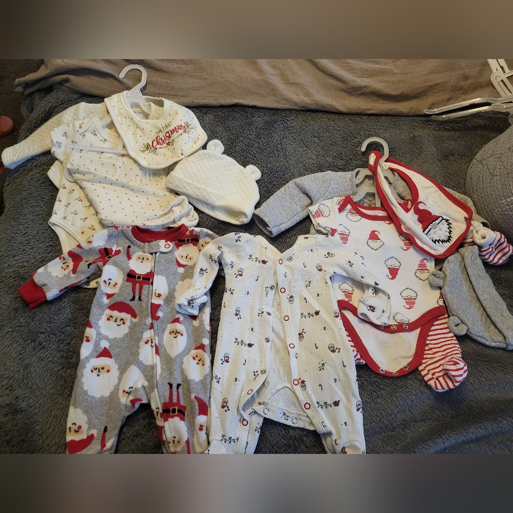 Christmas Outfits Unisex Bundle